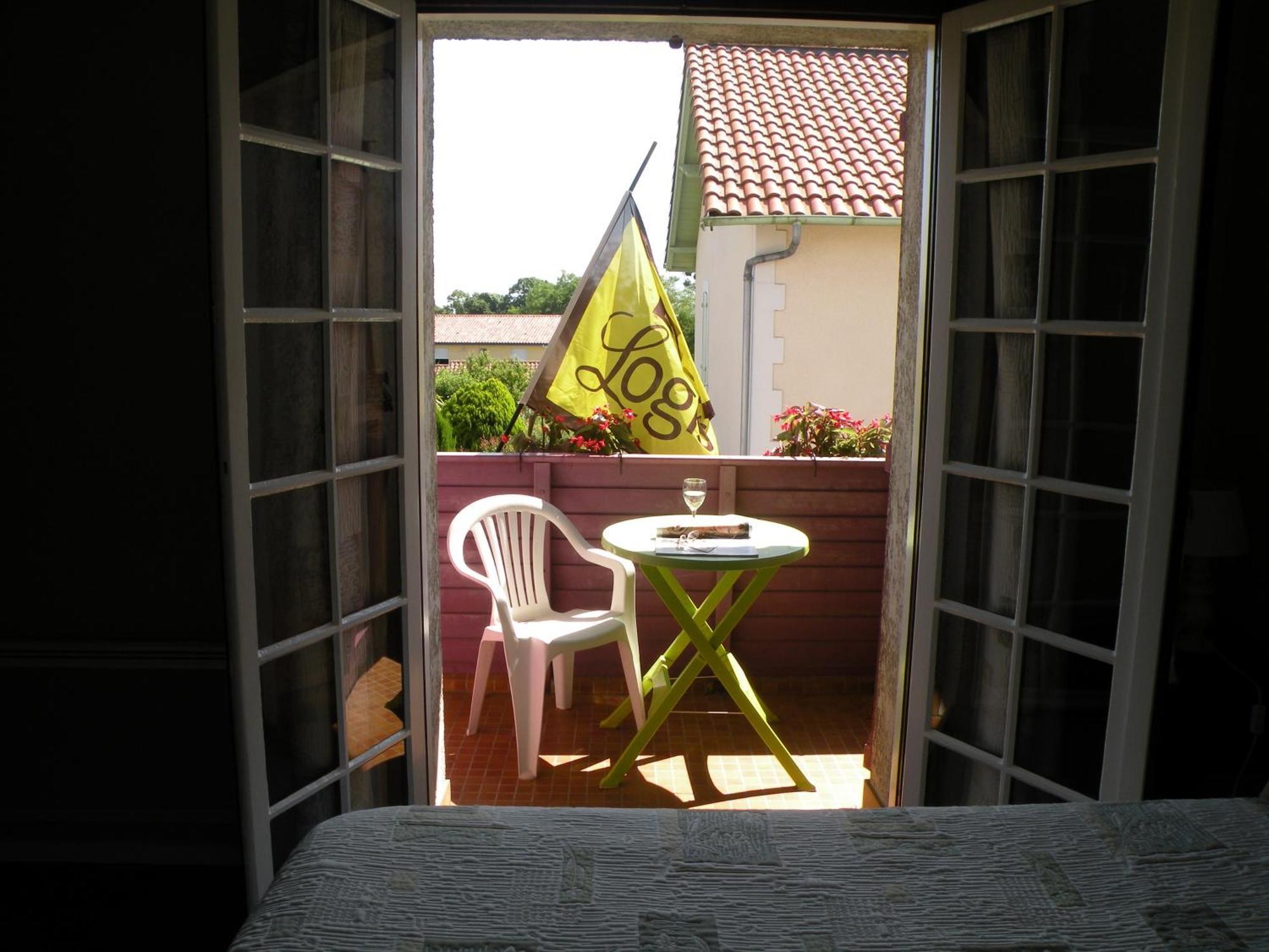 L'Auberge Gamarde-les-Bains エクステリア 写真